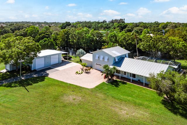5920 SE Ault Avenue, Stuart, FL 34997