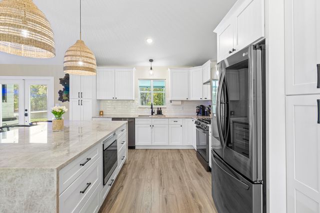 5920 SE Ault Avenue, Stuart, FL 34997