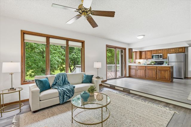8452 Monterey Court, Eden Prairie, MN 55347