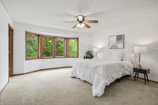 8452 Monterey Court, Eden Prairie, MN 55347