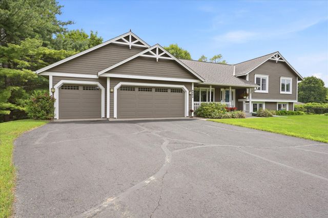 8452 Monterey Court, Eden Prairie, MN 55347