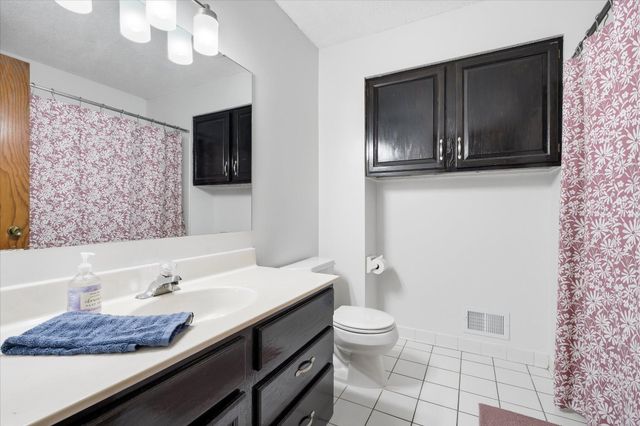 8452 Monterey Court, Eden Prairie, MN 55347
