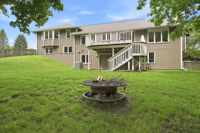 8452 Monterey Court, Eden Prairie, MN 55347