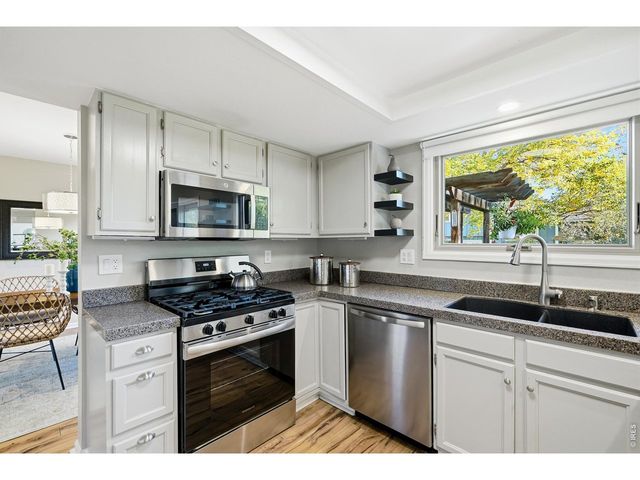 10746 Hobbit Ln, Westminster, CO 80031