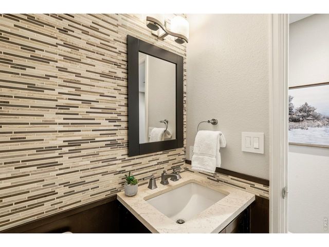 10746 Hobbit Ln, Westminster, CO 80031