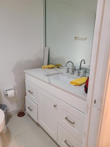 3091 N Course Drive 208, Pompano Beach, FL 33069