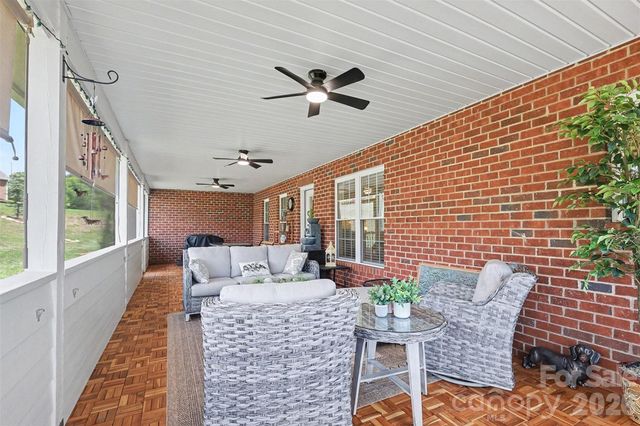 105 Kingston Place, Spindale, NC 28160