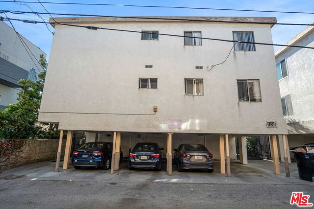 1243 12th Street, Santa Monica, CA 90401