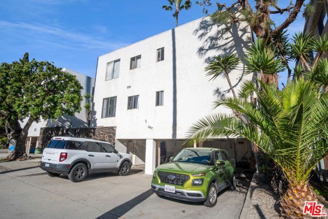 1243 12th Street, Santa Monica, CA 90401