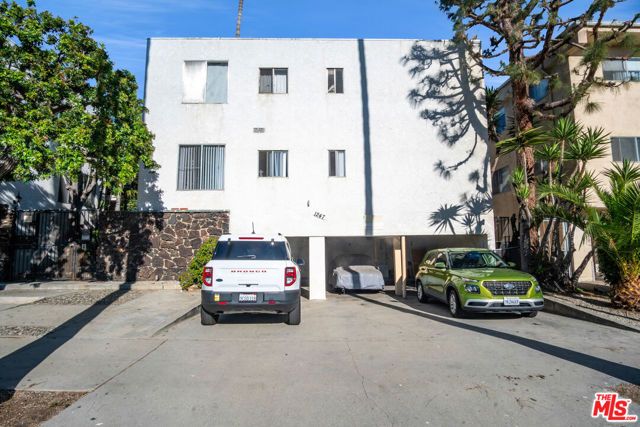 1243 12th Street, Santa Monica, CA 90401