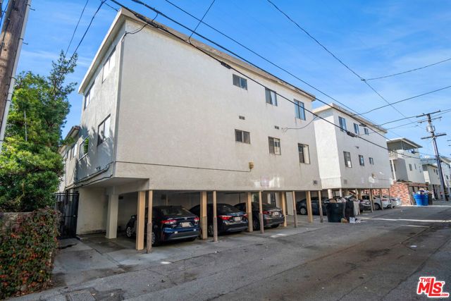 1243 12th Street, Santa Monica, CA 90401