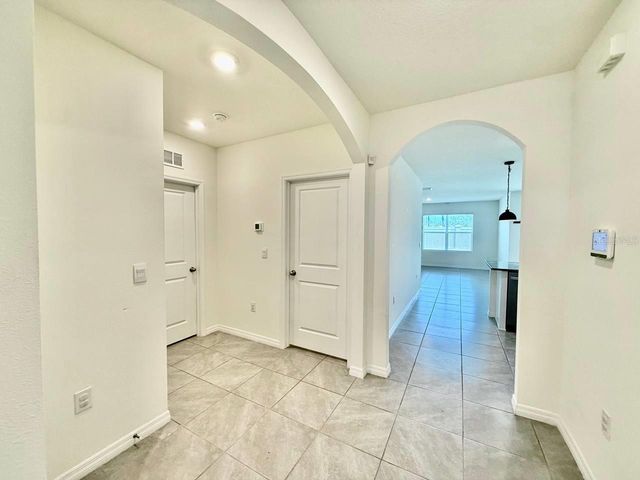 9098 FORGE BREEZE LOOP, Wesley Chapel, FL 33545