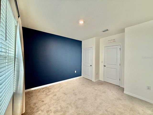 9098 FORGE BREEZE LOOP, Wesley Chapel, FL 33545
