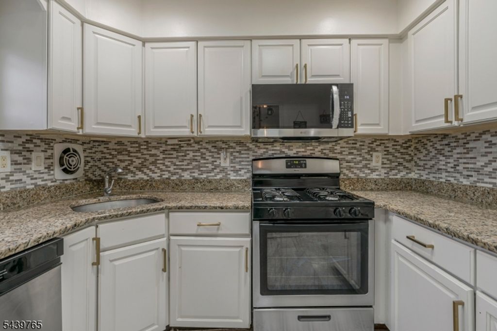 2467 State Route 10 2A, Parsippany-troy Hills Twp., NJ 07950 — photo 3