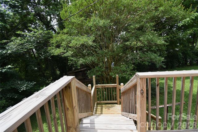 622 Green Street Loop, Marion, NC 28752