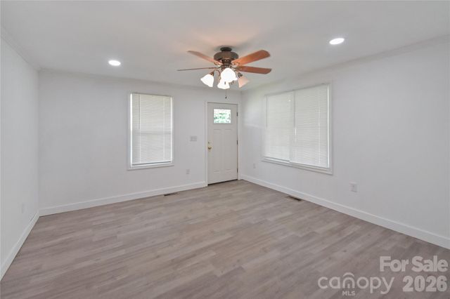622 Green Street Loop, Marion, NC 28752