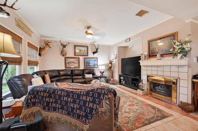 4418 Plover Drive, Seabrook, TX 77586