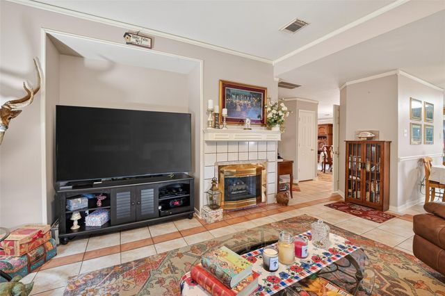 4418 Plover Drive, Seabrook, TX 77586