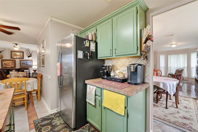 4418 Plover Drive, Seabrook, TX 77586