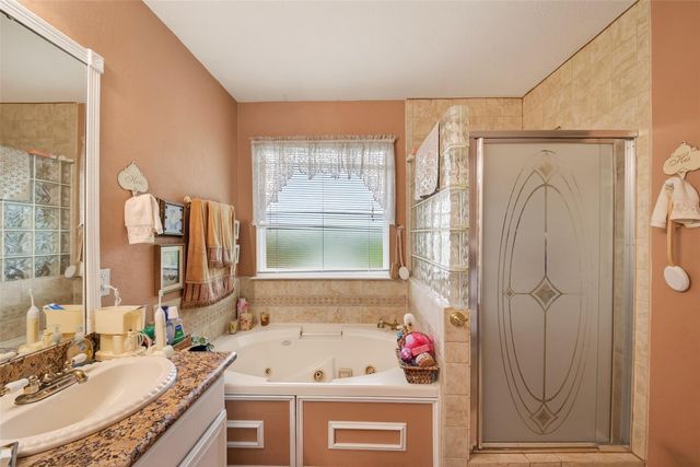 4418 Plover Drive, Seabrook, TX 77586