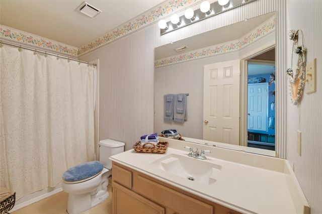 4418 Plover Drive, Seabrook, TX 77586