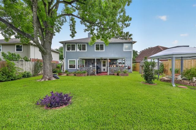 4418 Plover Drive, Seabrook, TX 77586