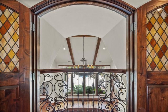 140 Manor Drive, Heath, TX 75032