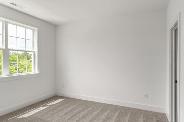 3346 Conviser Dr, Nashville, TN 37207