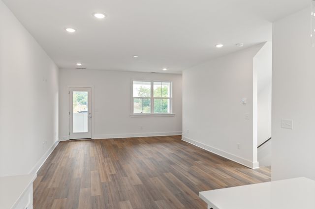 3346 Conviser Dr, Nashville, TN 37207