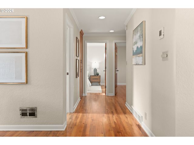 3450 DONALD St, Eugene, OR 97405