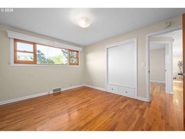 3450 DONALD St, Eugene, OR 97405