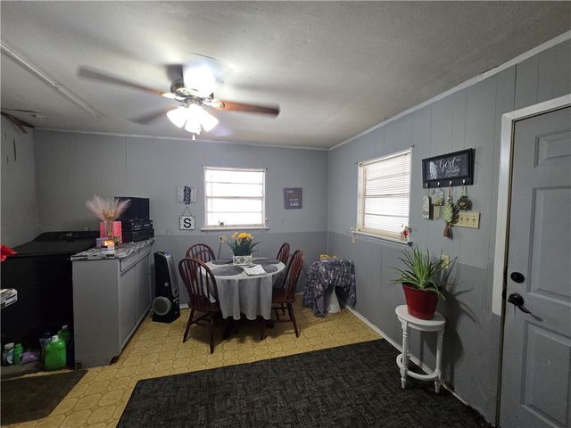 2230 Talisman St, Corpus Christi, TX 78416