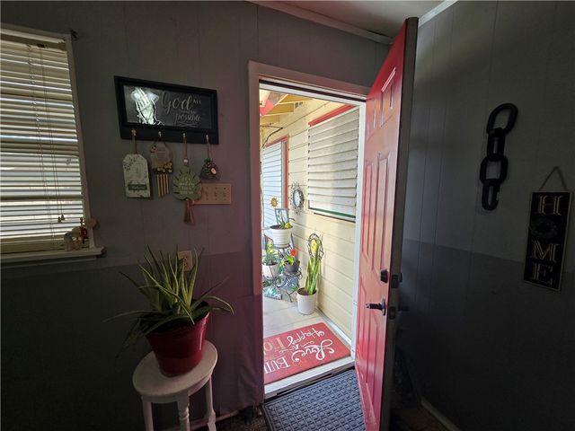 2230 Talisman St, Corpus Christi, TX 78416