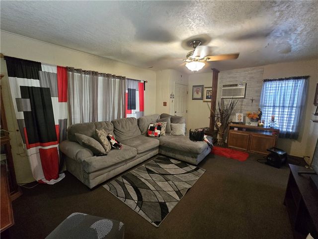 2230 Talisman St, Corpus Christi, TX 78416