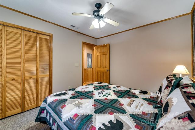 2311 Alarka Road, Bryson City, NC 28713