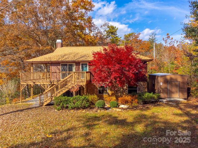 2311 Alarka Road, Bryson City, NC 28713