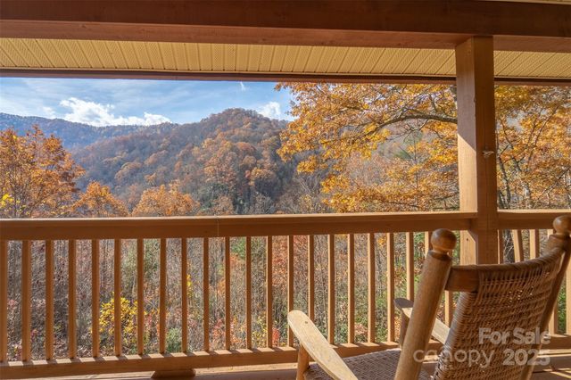 2311 Alarka Road, Bryson City, NC 28713