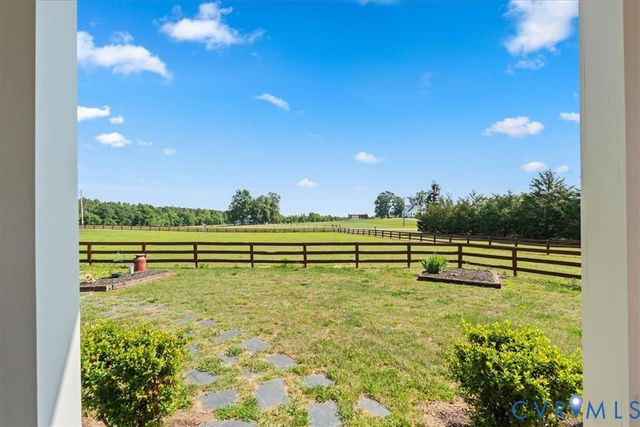 3137 Trenholm Rd, Powhatan, VA 23139