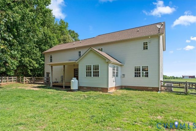 3137 Trenholm Rd, Powhatan, VA 23139