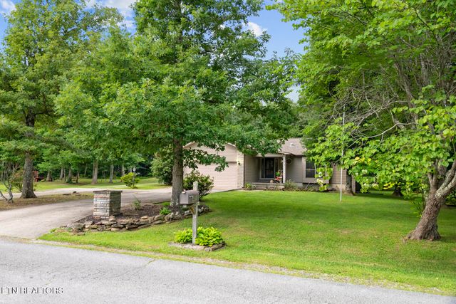3213 Pueblo Drive, Crossville, TN 38572