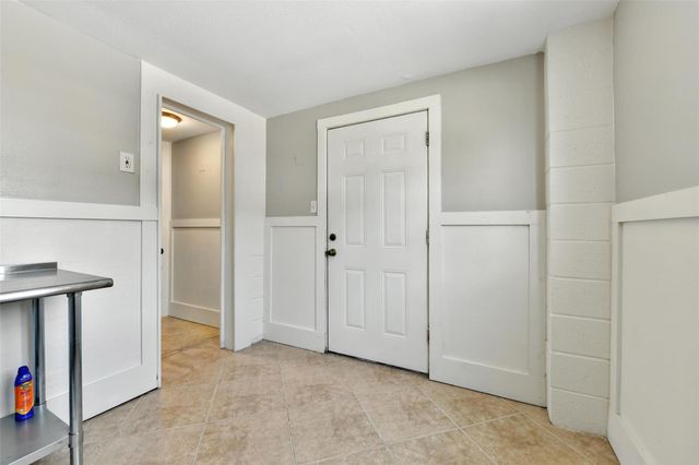 1127 Redfish Street, Bayou Vista, TX 77563