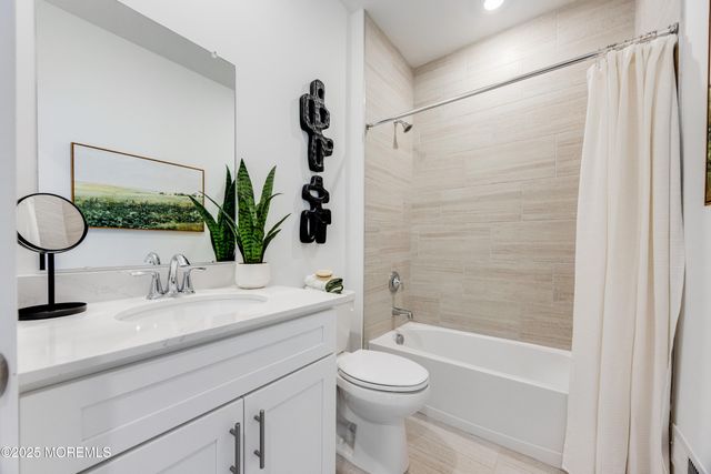 116 Fillmore Drive, Monroe, NJ 08831