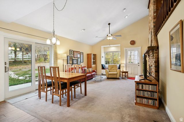 527 SHERIDAN CIR, Centerville, UT 84014