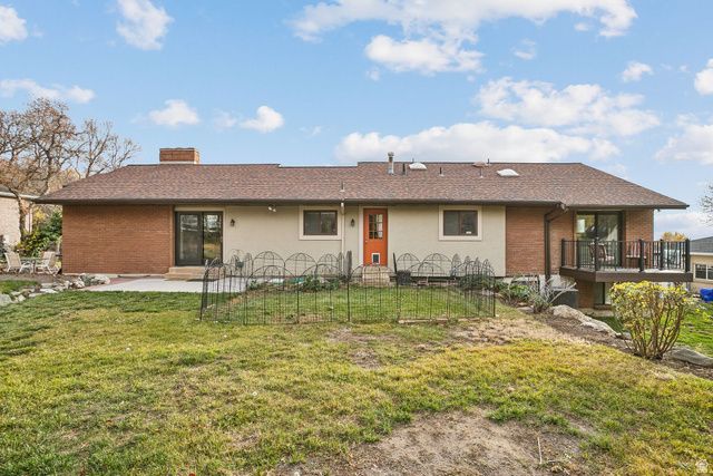 527 SHERIDAN CIR, Centerville, UT 84014