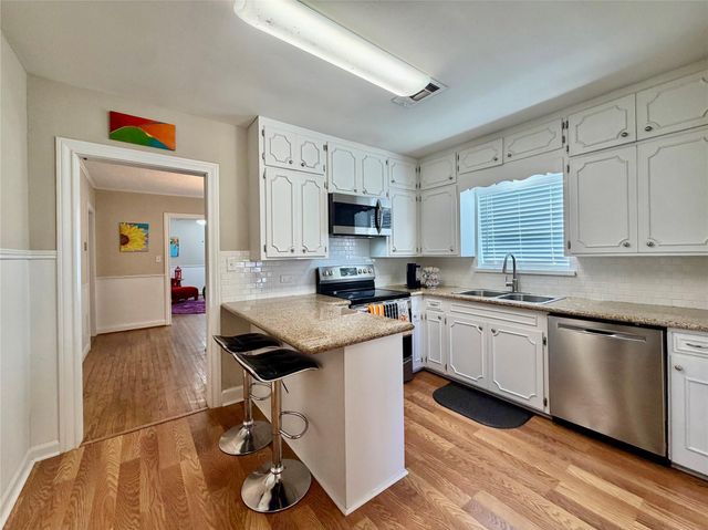 2401 Centennial Street, Liberty, TX 77575