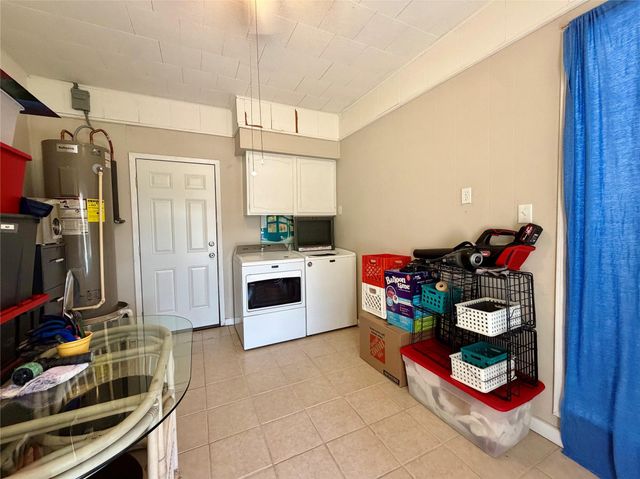 2401 Centennial Street, Liberty, TX 77575