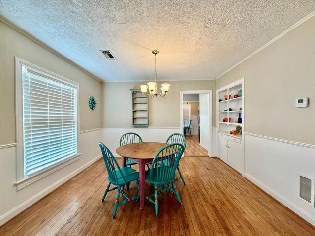 2401 Centennial Street, Liberty, TX 77575