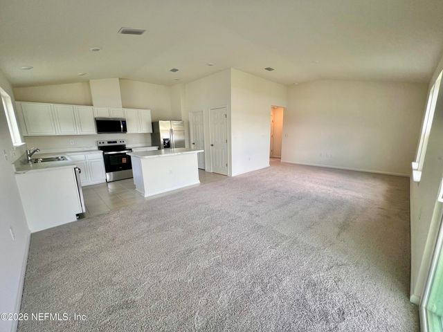 8279 HAWKES MEADOW Drive, Jacksonville, FL 32219