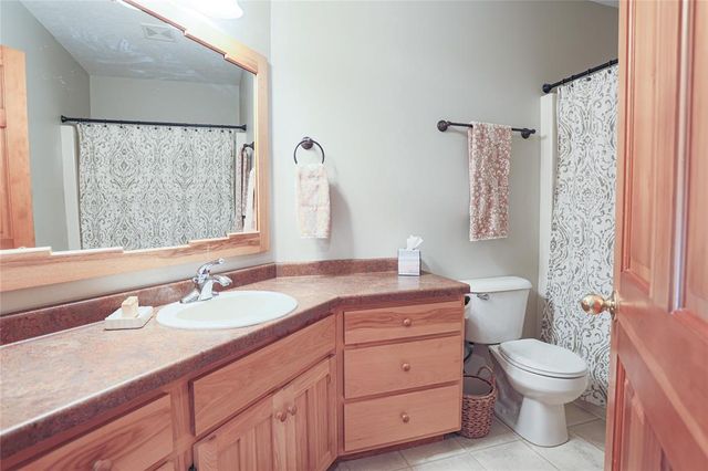 2400 Emerald Bend, Hudson, WI 54016