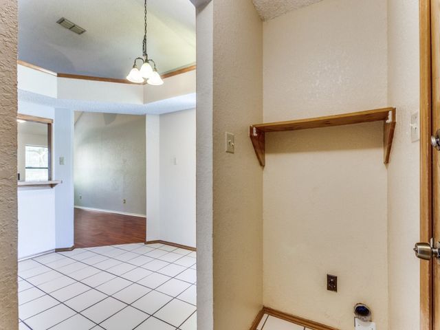10200 Pack Saddle Court, Fort Worth, TX 76108